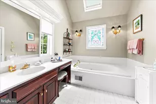 7 Bolingbroke Rd, West Chester, PA 19382 - Photo 15