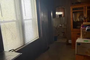 2610 W 7th St, Chester, PA 19013 - Photo 7