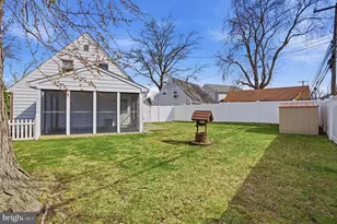 2704 Quaint St, Secane, PA 19018 - Photo 3