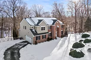 3245 Sarum Farm Ln, Garnet Valley, PA 19060 - Photo 3