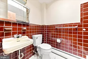605 Bywood Ave, Upper Darby, PA 19082 - Photo 15