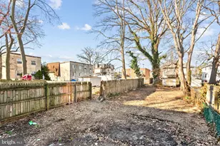 112 Juliana Terrace, Darby, PA 19023 - Photo 13