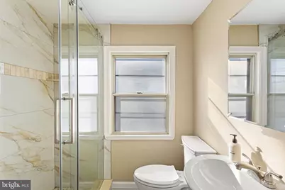 112 Juliana Terrace, Darby, PA 19023 - Photo 9