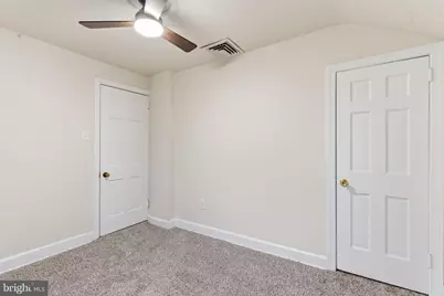 725 Irvington Place, Chester, PA 19013 - Photo 15