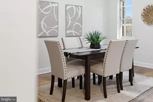 725 Irvington Pl, Chester, PA 19013 - Photo 9