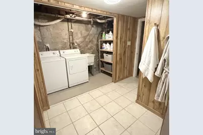 306 S Carol Boulevard, Upper Darby, PA 19082 - Photo 23