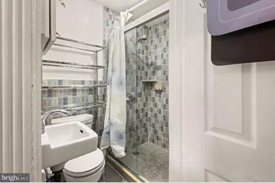 227 Shirley Road, Upper Darby, PA 19082 - Photo 15