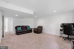 39 Hoag Ln, Aston, PA 19014 - Photo 13