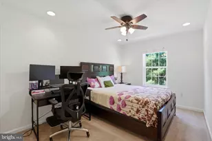 39 Hoag Ln, Aston, PA 19014 - Photo 21