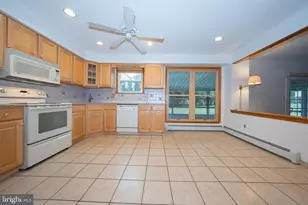 3088 Dorman Cir, Broomall, PA 19008 - Photo 9