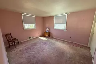 902 Eisenhower Ave, Woodlyn, PA 19094 - Photo 5