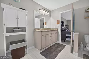 10 Buck Ln, Upper Chichester, PA 19061 - Photo 13