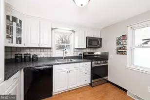 2015 Dutton Mill Rd, Aston, PA 19014 - Photo 7