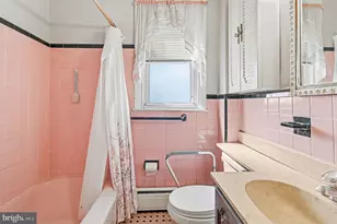 2203 Dickens Ln, Broomall, PA 19008 - Photo 17