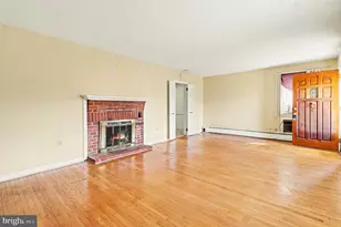 2203 Dickens Ln, Broomall, PA 19008 - Photo 7