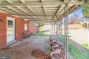 2203 Dickens Ln, Broomall, PA 19008 - Photo 27