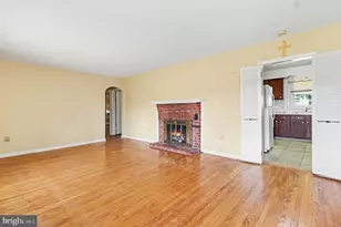 2203 Dickens Ln, Broomall, PA 19008 - Photo 5