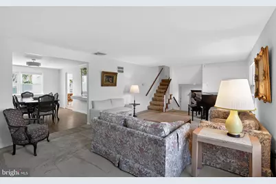 211 Fairfield Drive, Wallingford, PA 19086 - Photo 3