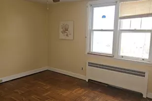 7266 Spruce St, Upper Darby, PA 19082 - Photo 3