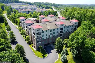 129 Cornerstone Dr, Newtown Square, PA 19073 - Photo 1