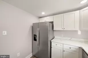 52 Seward Ln, Aston, PA 19014 - Photo 13