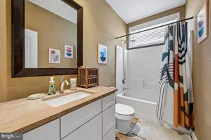 1050 Tall Trees Ct, Garnet Valley, PA 19060 - Photo 17