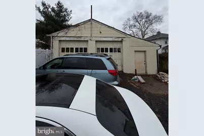 6 N Brighton Avenue, Upper Darby, PA 19082 - Photo 3