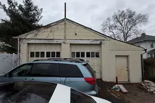 6 N Brighton Ave, Upper Darby, PA 19082 - Photo 3