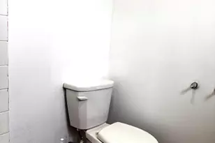 234 Windsor Ave, Upper Darby, PA 19082 - Photo 13