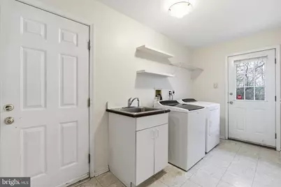 305 Countryview Drive, Bryn Mawr, PA 19010 - Photo 25