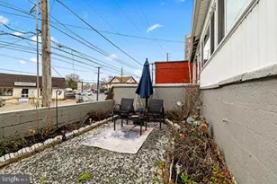 409 S Springfield Rd, Clifton Heights, PA 19018 - Photo 3