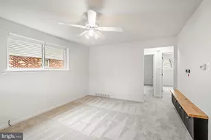 202 Green St, Holmes, PA 19043 - Photo 9