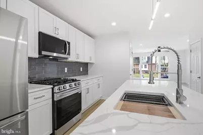 412 Ohio Avenue, Folsom, PA 19033 - Photo 13