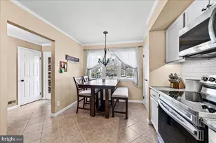 3602 Bridlewood Dr, Glen Mills, PA 19342 - Photo 3