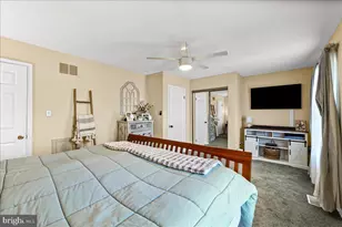 3602 Bridlewood Dr, Glen Mills, PA 19342 - Photo 13