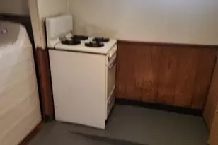 1121 Elmwood Ave, Sharon Hill, PA 19079 - Photo 7