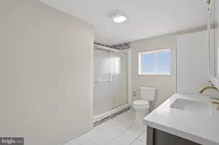 2502 Williams Ave, Upper Chichester, PA 19014 - Photo 17