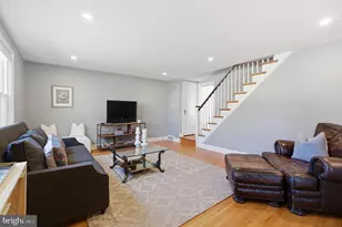 402 Twin Oaks Dr, Havertown, PA 19083 - Photo 5