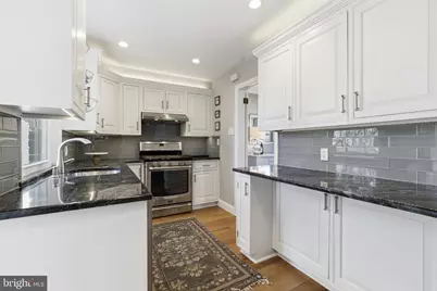 402 Twin Oaks Drive, Havertown, PA 19083 - Photo 9