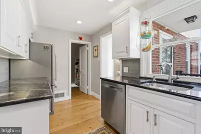 402 Twin Oaks Drive, Havertown, PA 19083 - Photo 11