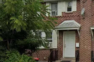 7251 Walnut St, Upper Darby, PA 19082 - Photo 3