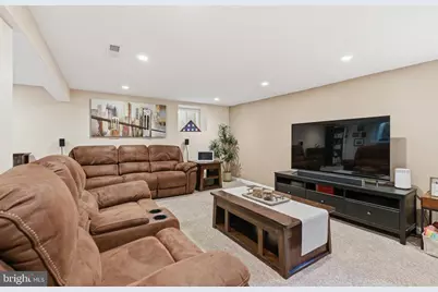 920 Blythe Avenue, Drexel Hill, PA 19026 - Photo 35