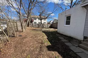 729 E Haverford Rd, Bryn Mawr, PA 19010 - Photo 3