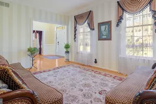 3833 Luhmann Cir, Garnet Valley, PA 19060 - Photo 9