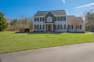 3833 Luhmann Cir, Garnet Valley, PA 19060 - Photo 3