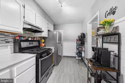 223 Saint Laurence Road, Upper Darby, PA 19082 - Photo 9