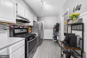 223 St Laurence Rd, Upper Darby, PA 19082 - Photo 9