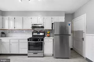 223 St Laurence Rd, Upper Darby, PA 19082 - Photo 7