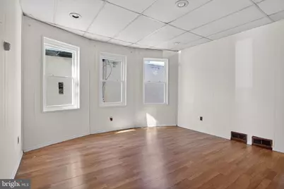 637 Chester Pike, Prospect Park, PA 19076 - Photo 9