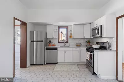 219 Crawford Avenue, Lansdowne, PA 19050 - Photo 9